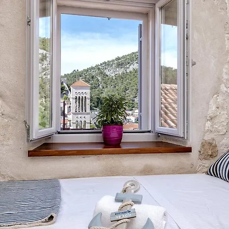 Successus Old Town House Apartment Hvar Town Exterior photo