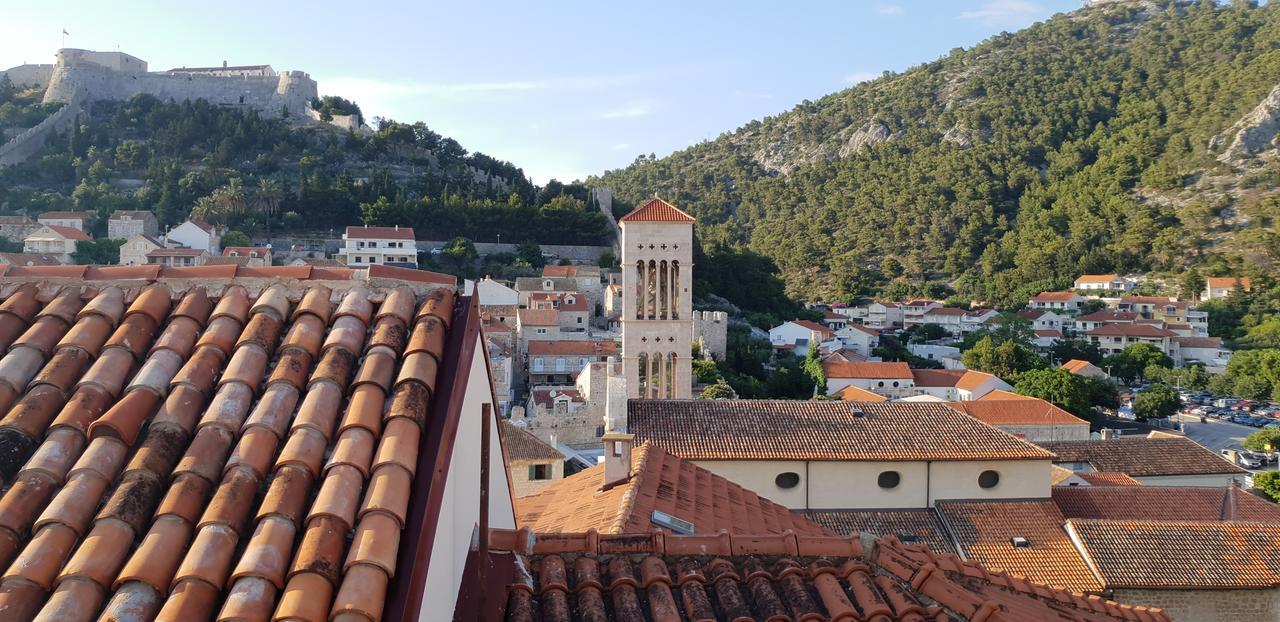 Successus Old Town House Hvar Town
